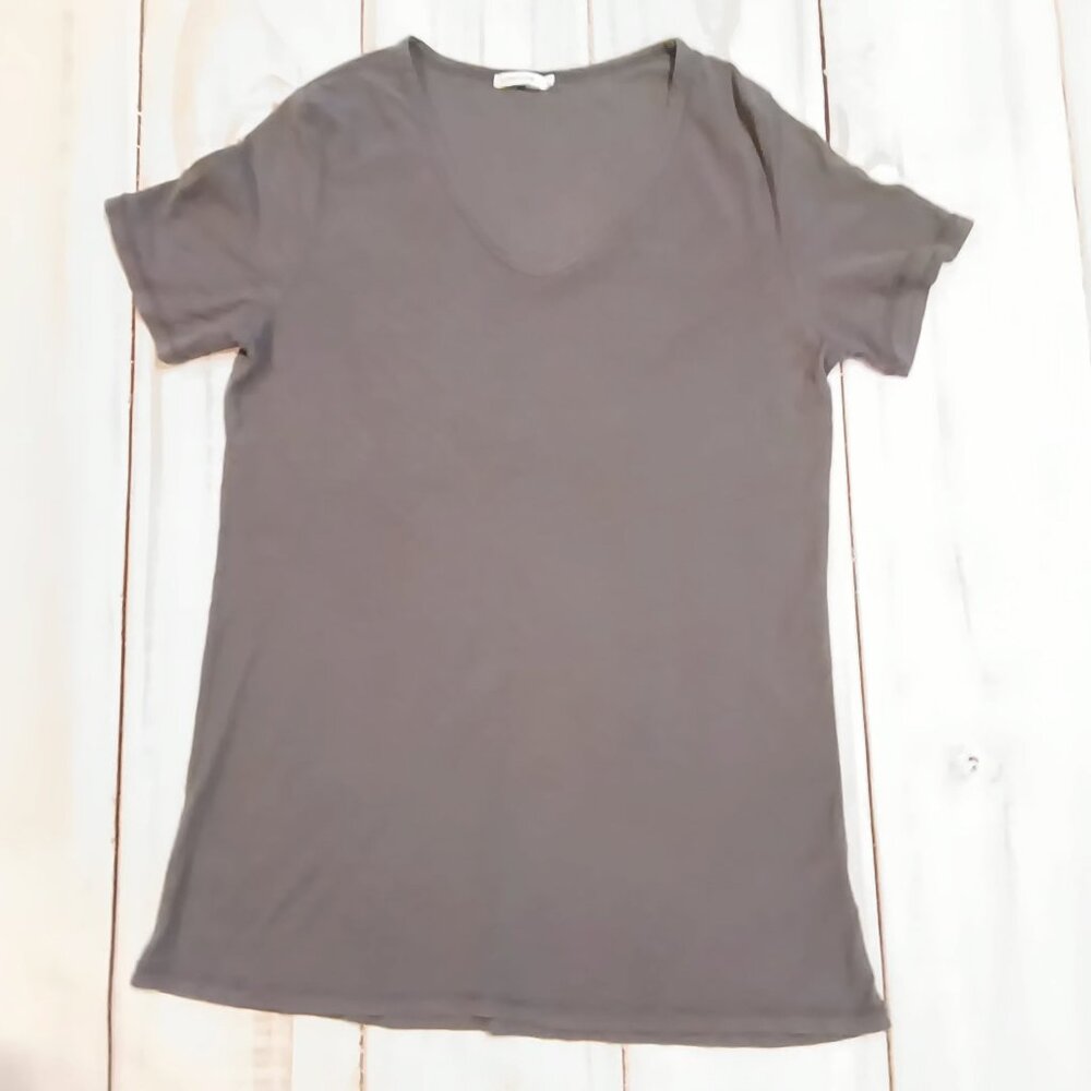 Comune Womens Malibu Top V-neck Short Sleeve Gray Long Lightweight Shirt  🌷